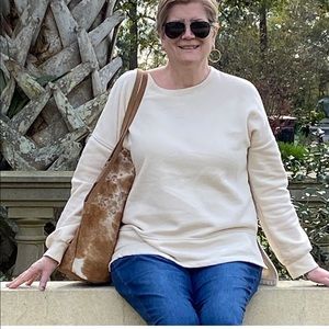 Meet your Posher, Hilary